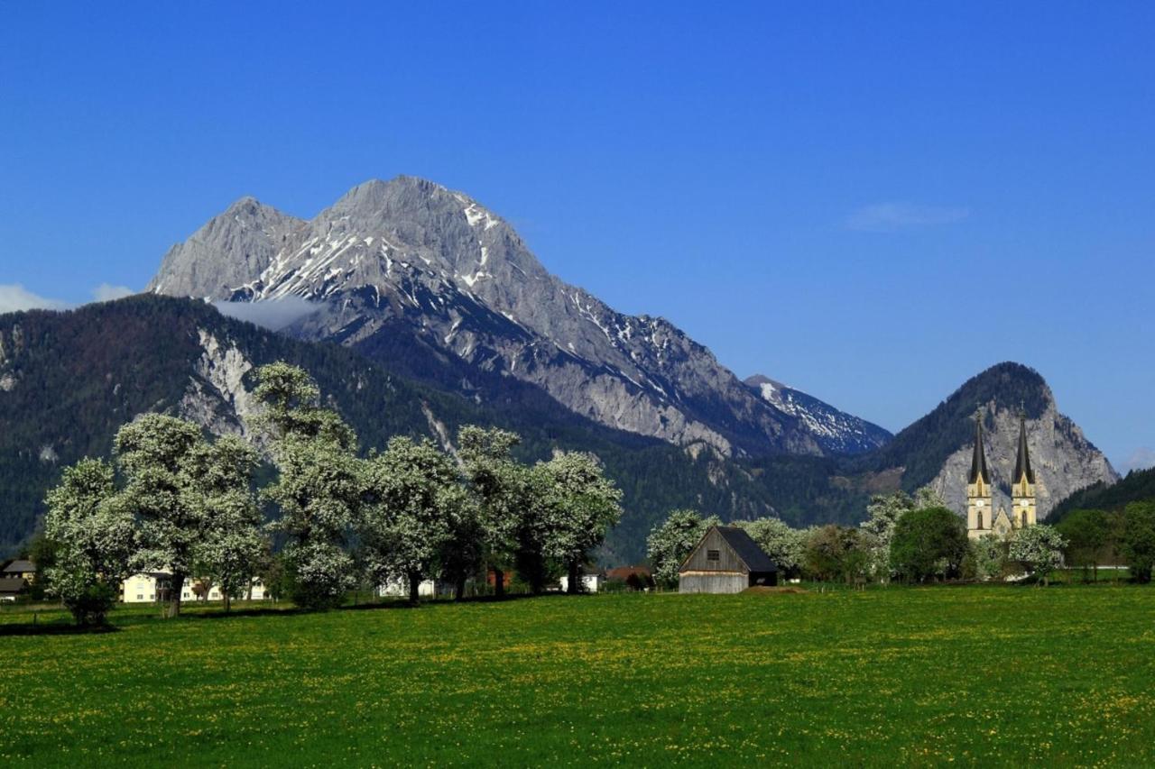 Hotel Die Traube Admont Exteriér fotografie