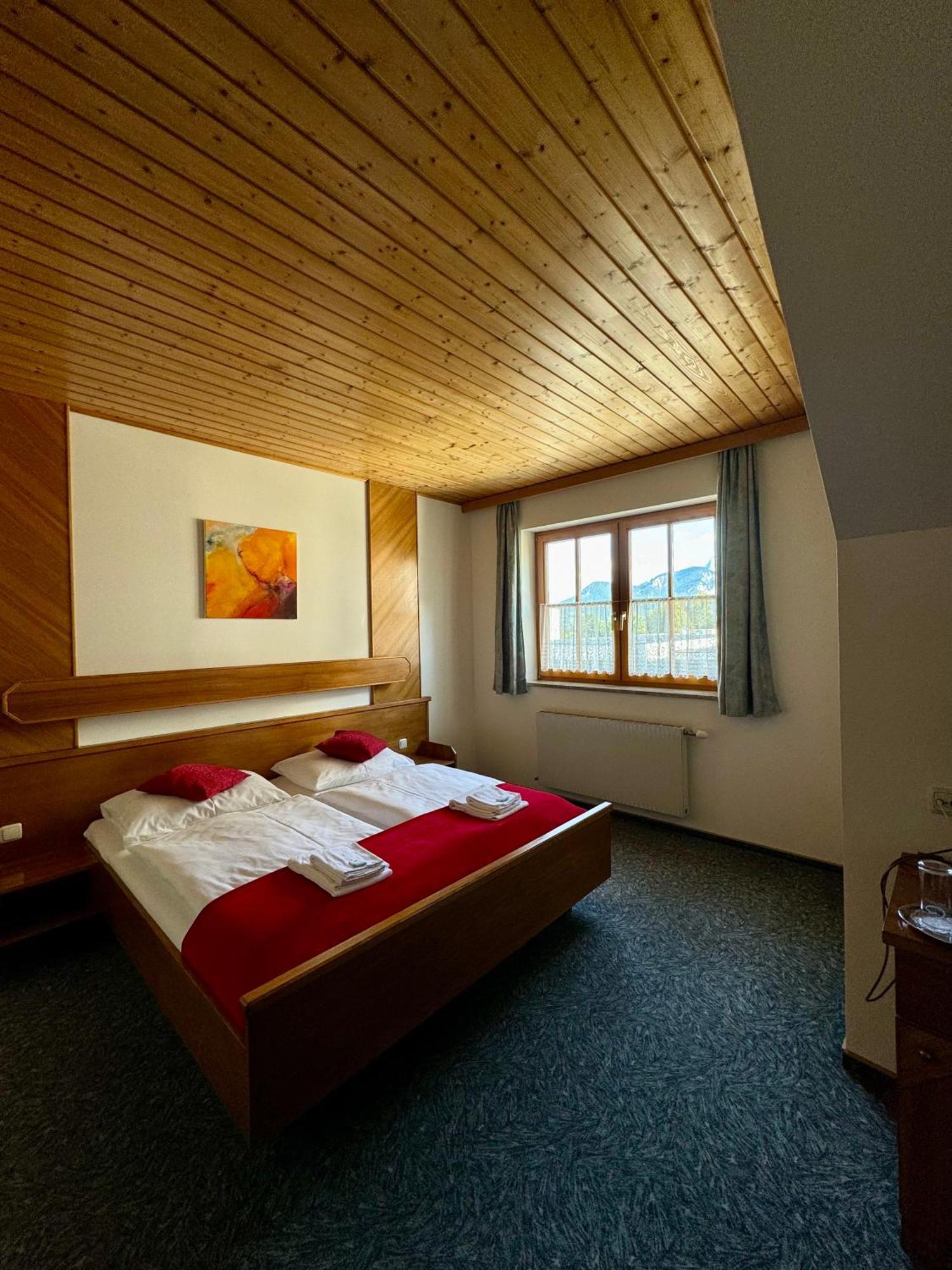 Hotel Die Traube Admont Exteriér fotografie